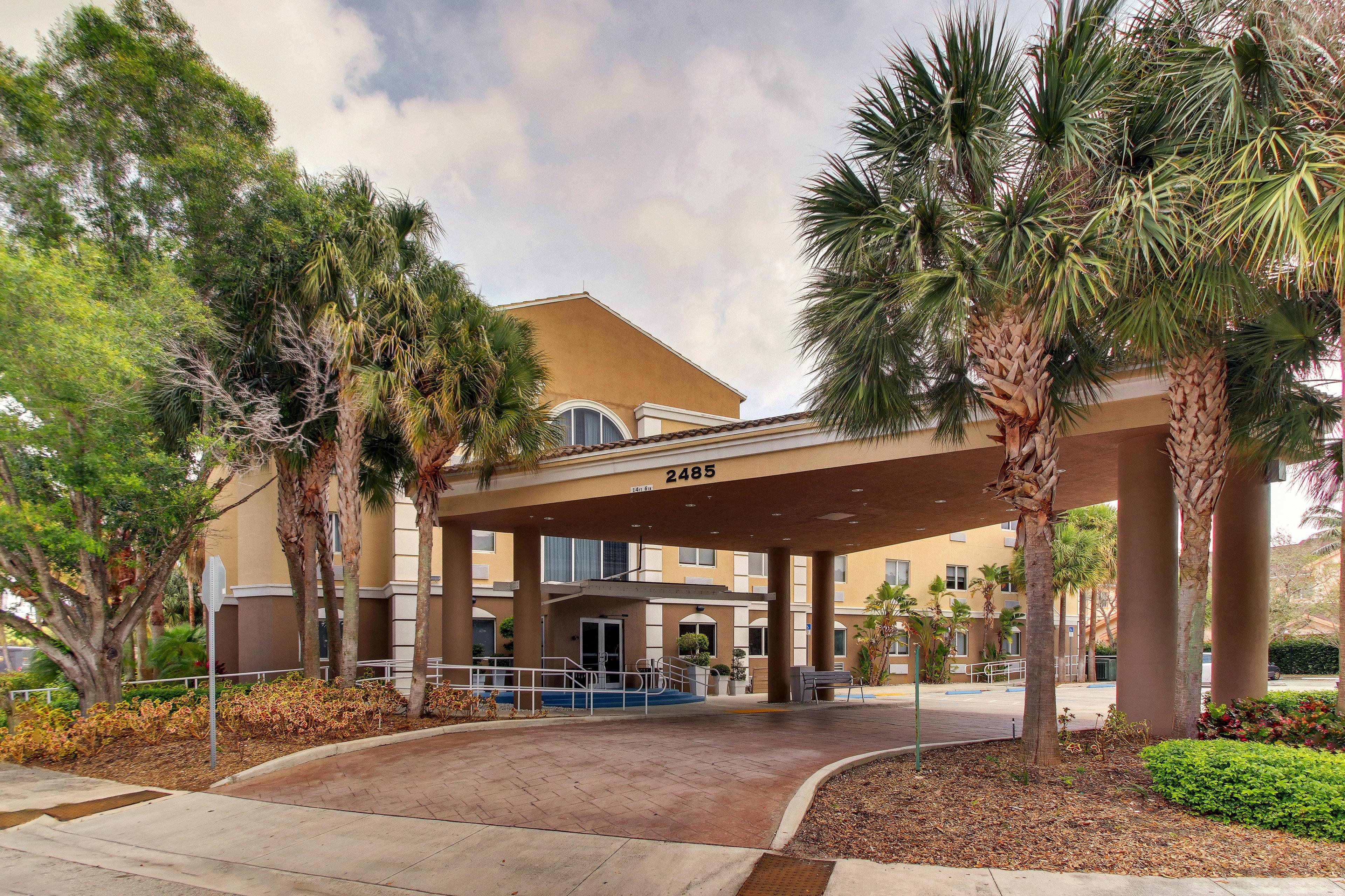 Holiday Inn Express West Palm Beach Metrocentre By Ihg Экстерьер фото